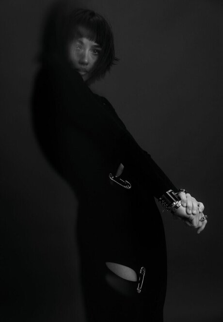 Sydney Chandler pornographic model photos