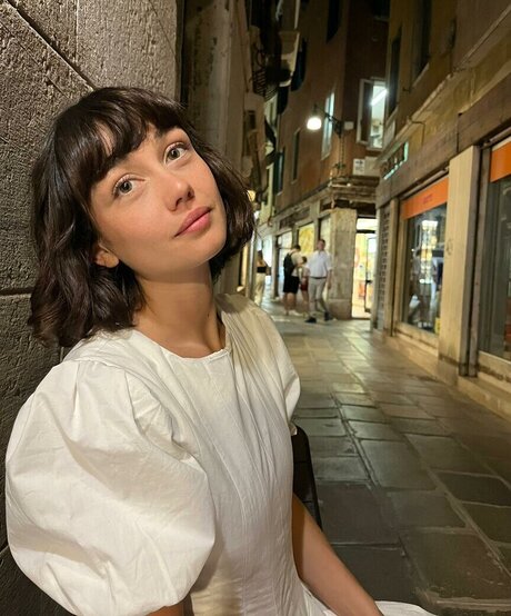 Sydney Chandler high quality star archive