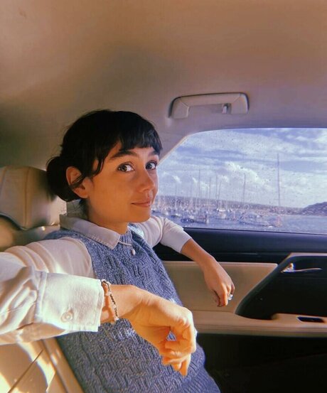 Sydney Chandler nude star pic