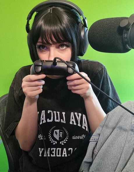 Misschalice high quality pornstar pictures