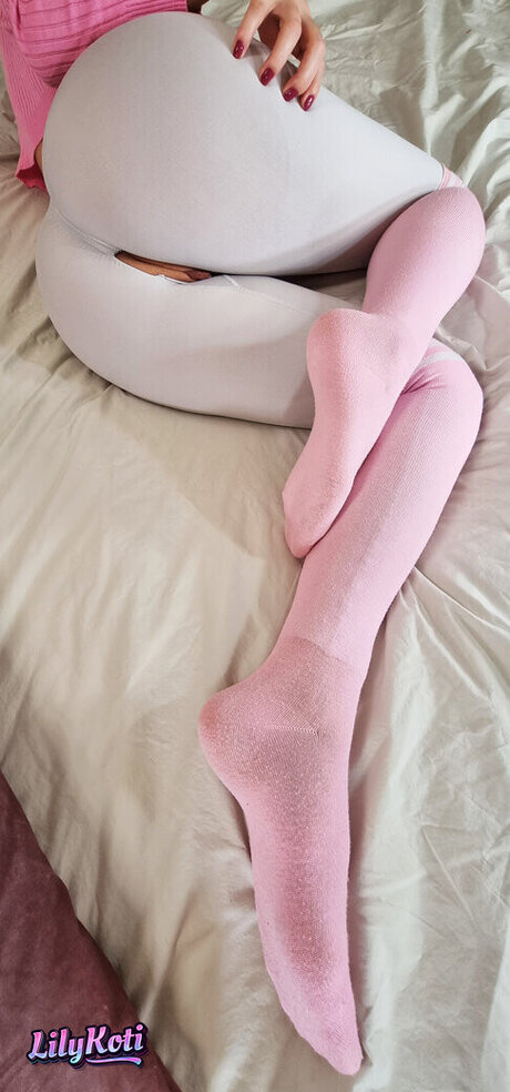 LilyKoti star sexy images