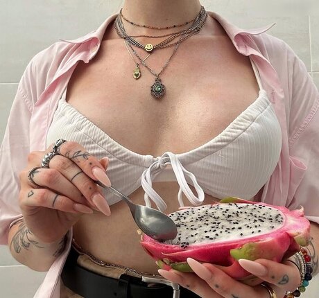 ayyetay nudes pornstar pics