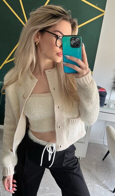 Nele mbt model beautiful image