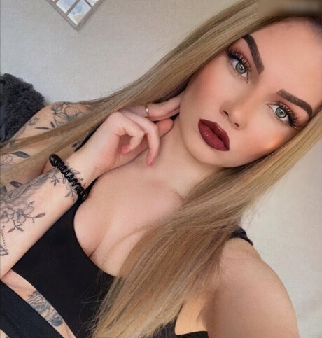 Nele mbt exclusive pornstar gallery