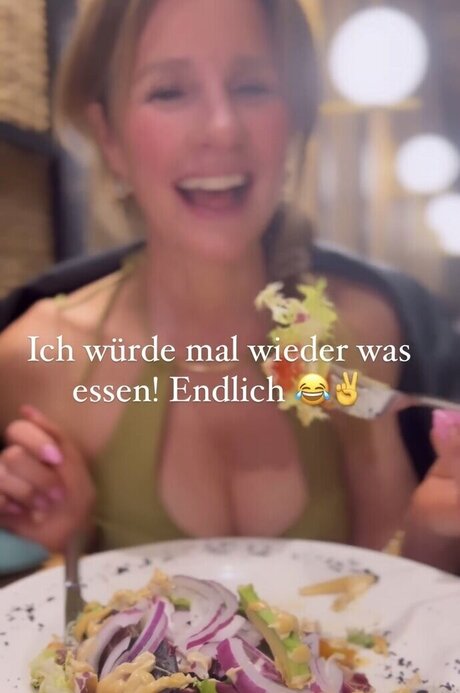 unexpected onlyfans sexy nude picture