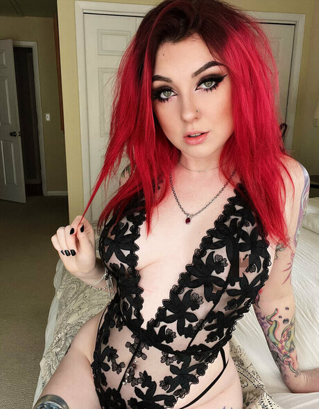 mirror onlyfans exclusive pictures