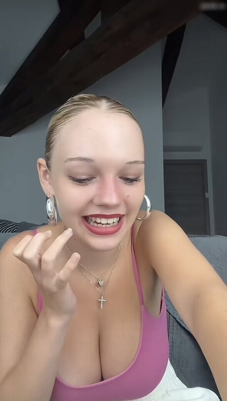 Leni Bahr high quality star gallery