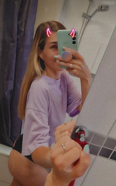 alt girl onlyfans art xxx picture