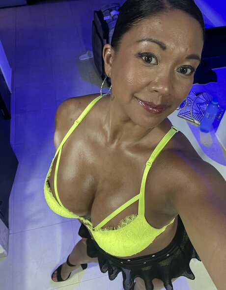 Asianbellagio star free galleries