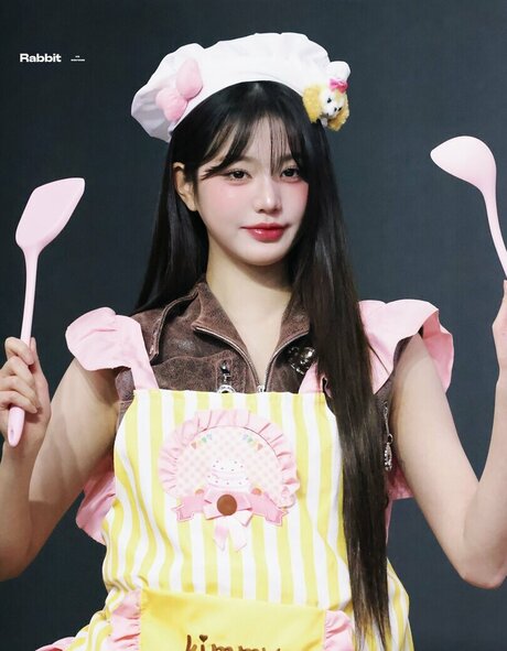 Jang Won young pretty star pictures