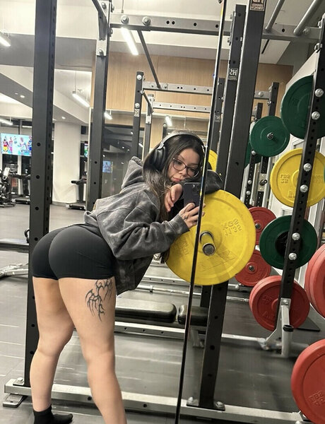 Wavy Brin star xxx img