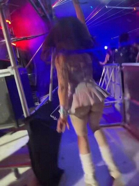 Wavy Brin exclusive actress image