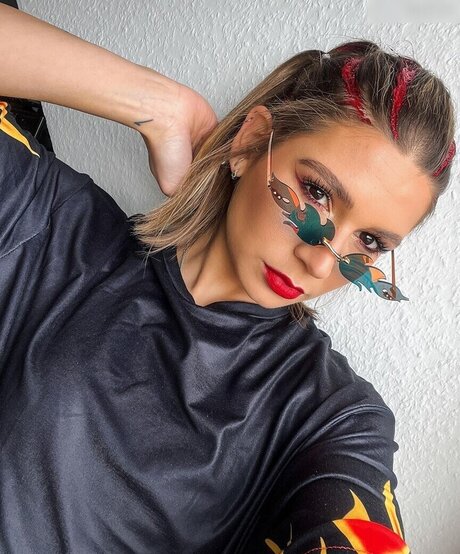 Jana Wosnitza hot actress galleries