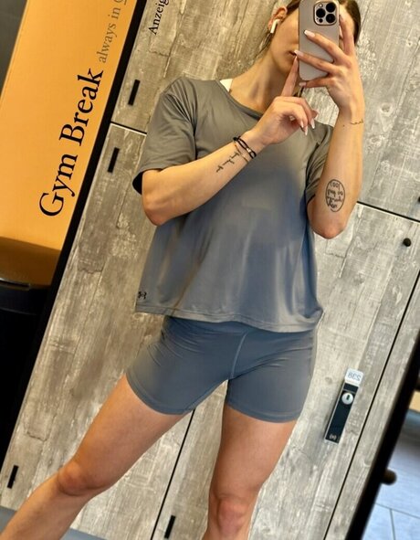 Jana Wosnitza beautiful pornstar photos