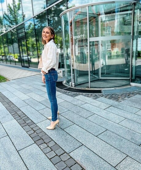 Jana Wosnitza high quality star gallery