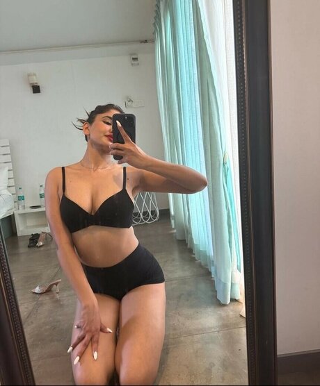 Rachel Sharma star exclusive img