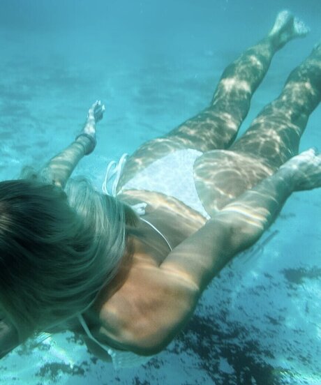 Isi Gl ck pornstar art photos