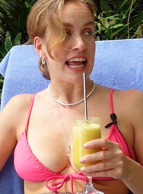 teen young onlyfans naked img