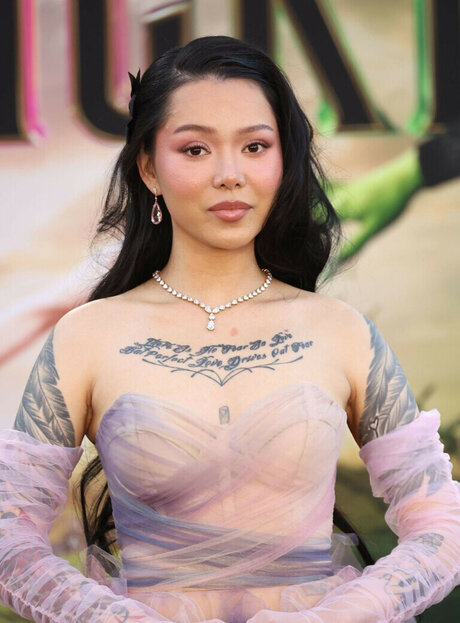 Bella Poarch pornstar pretty galleries