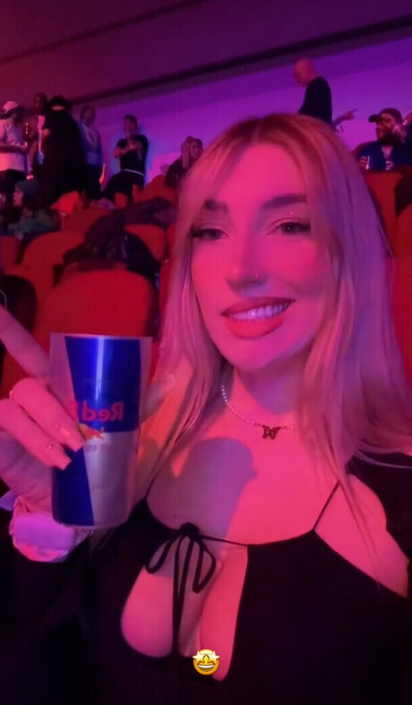 Starletnova star nudes picture