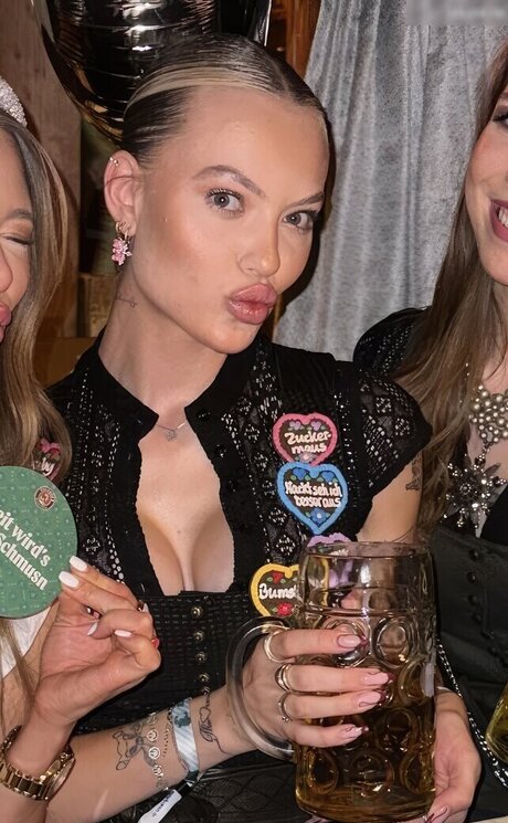 cuckold feet onlyfans free nude photos