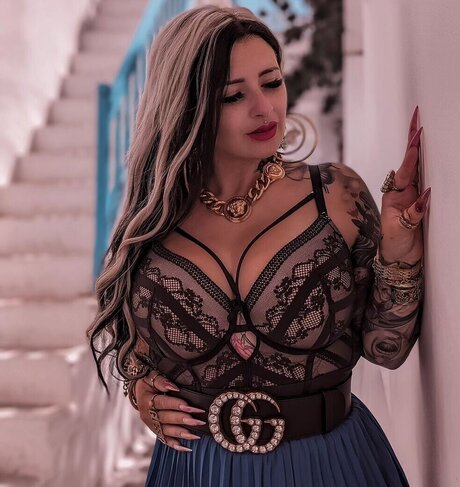 thick latina milf onlyfans pornos galleries