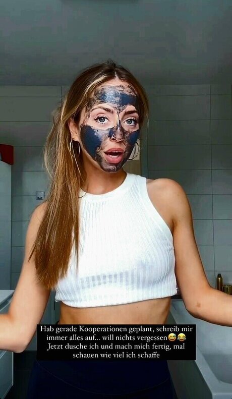 milf strip onlyfans hot sex galleries