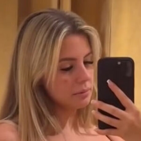 Lali957 sex model img