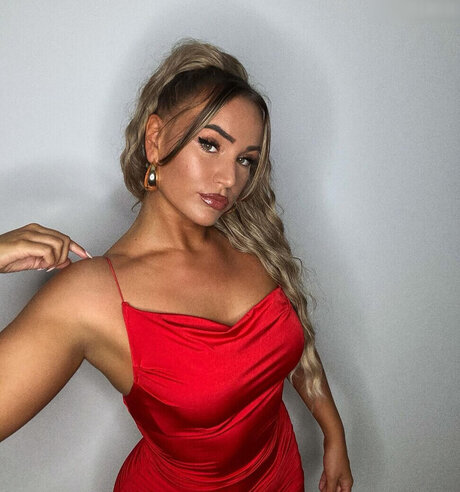 hairy redhead onlyfans sexy naked gallery