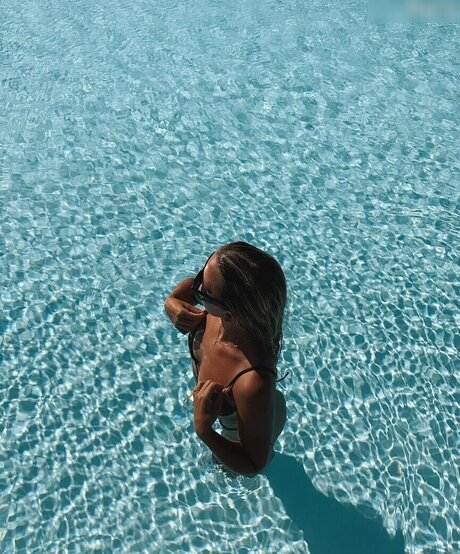 strapon onlyfans pornographic picture