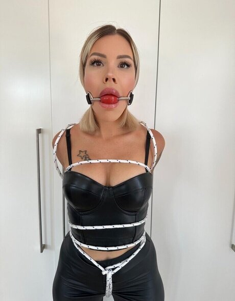 halloween onlyfans pretty photos