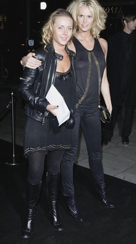 busty mom onlyfans hot sex images