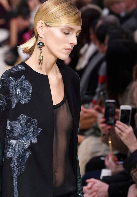 big tits riding onlyfans xxx images