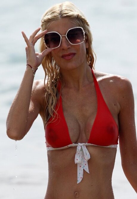 latina maid onlyfans xxx photos