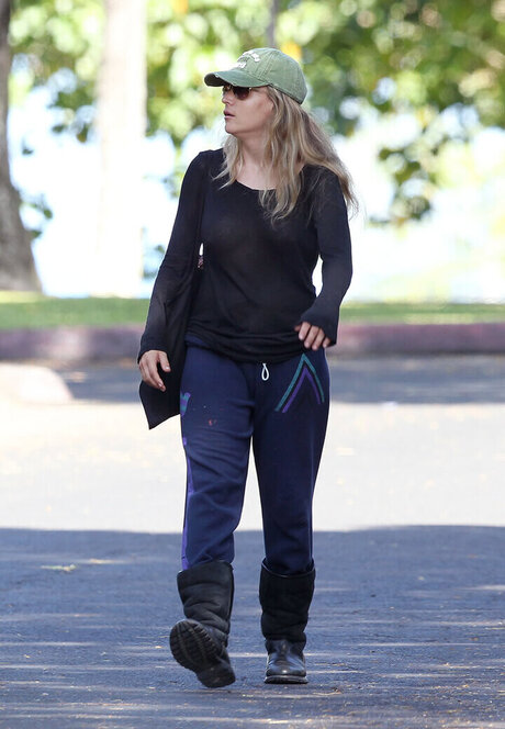 whore wife onlyfans art nude img