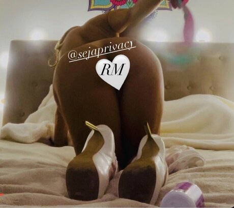 Roberta Moreto pretty star photos