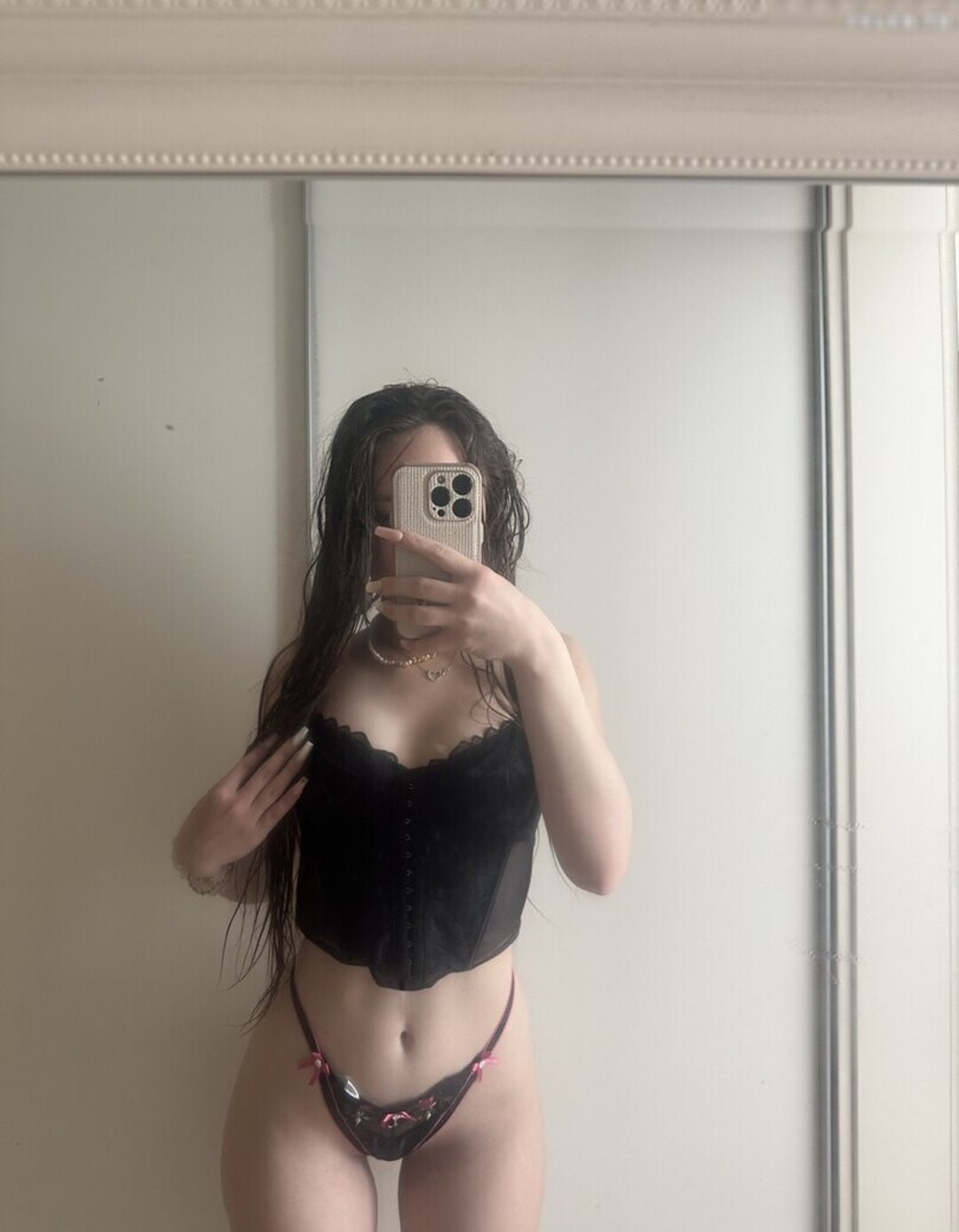 beach bunny onlyfans hot sexy picture