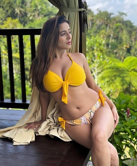 big tits cumshot onlyfans free pics