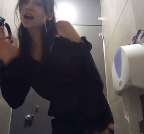 Chaturbatable model top gallery