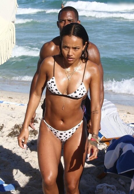 anime onlyfans beautiful photos