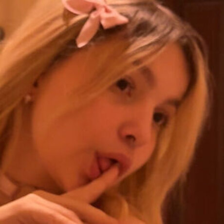 cum swallow onlyfans art naked image