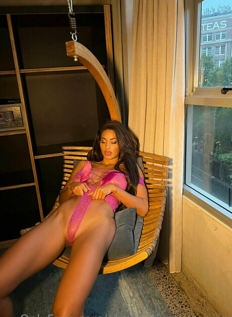 fingering pussy onlyfans porn archive