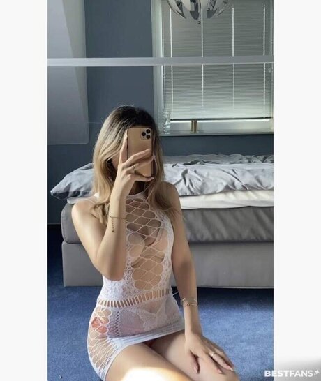 Xsarah0108 sex pornstar pic