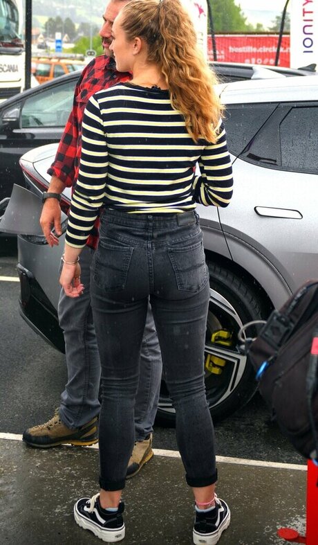 asian shemale onlyfans pretty pictures