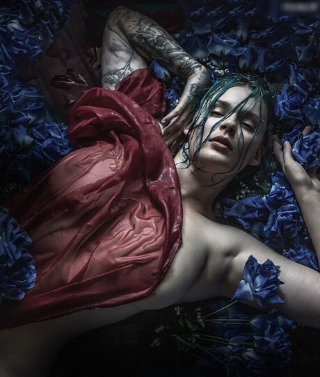 Chaos Isi star perfect picture