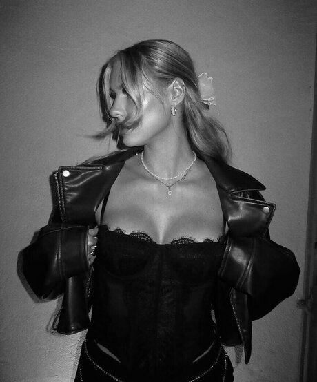 Caro Konrad pornstar top photos