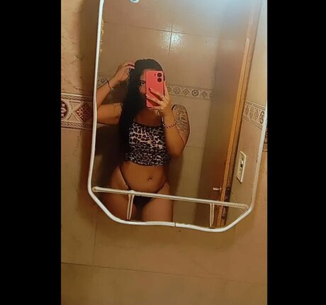 Argentinas Con Cafecito sexy pornstar photo