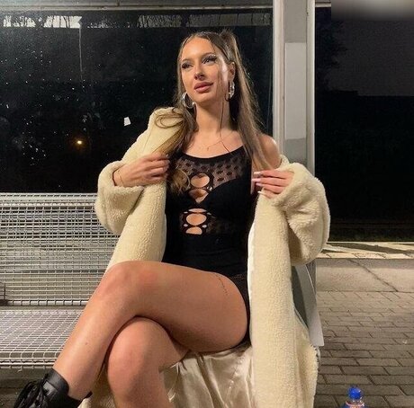 gay influencer onlyfans exclusive pics