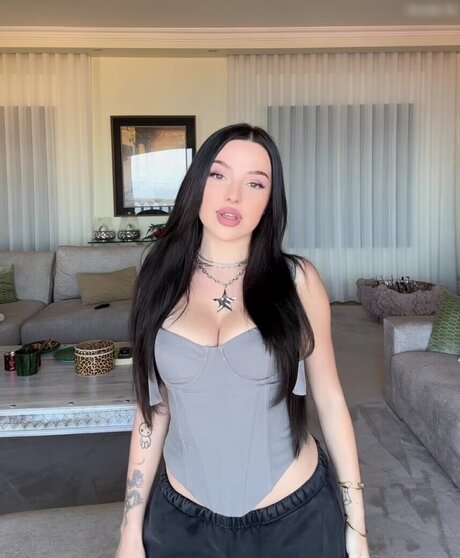 amateur trans onlyfans nude pics