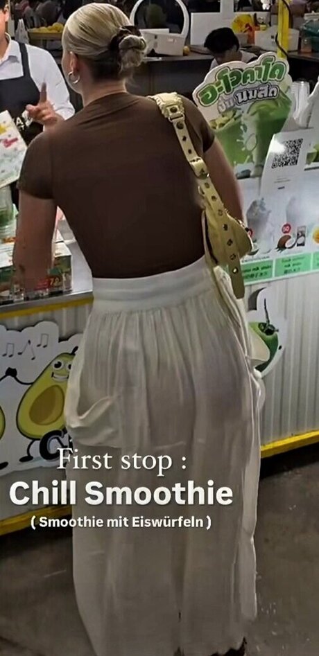 Dagi Bee actress gallery